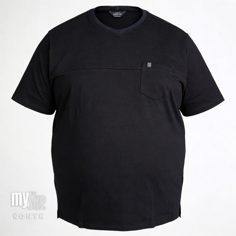 Camiseta Casual com Recorte e Bolso - My Size