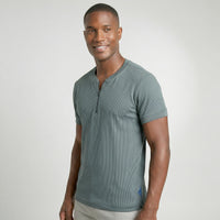 Camiseta Masculina Texturizada com Zíper