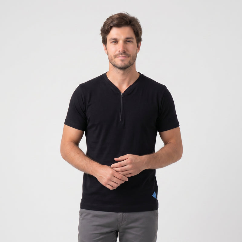 Camiseta Gola Esportiva com Zíper