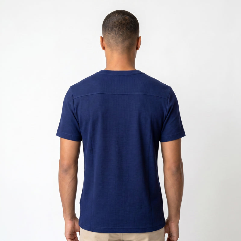 Camiseta Malha Gola Gota