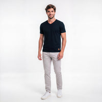 Camiseta Casual Malha Gola V