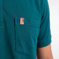 Polo Básica com Bolso – Verde Musgo