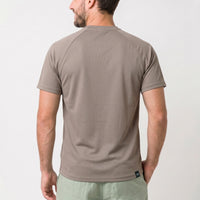 Camiseta Raglan Gola Olímpica KNK Tech