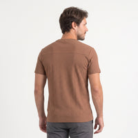 Camiseta Texturizada com Gola V Transpassada
