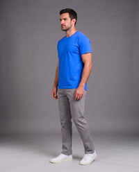 Camiseta de Malha com Recorte Frontal