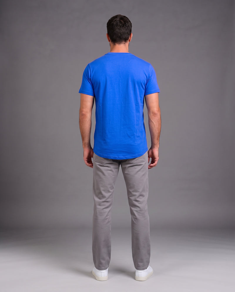 Camiseta de Malha com Recorte Frontal