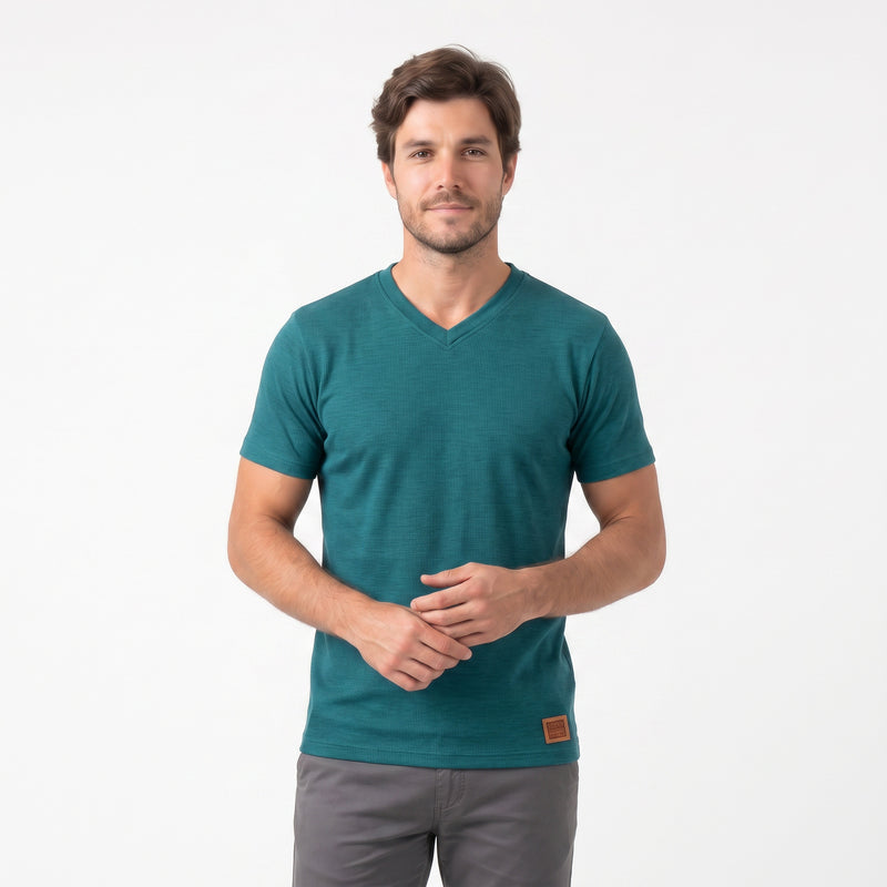 Camiseta Texturizada com Gola V Transpassada