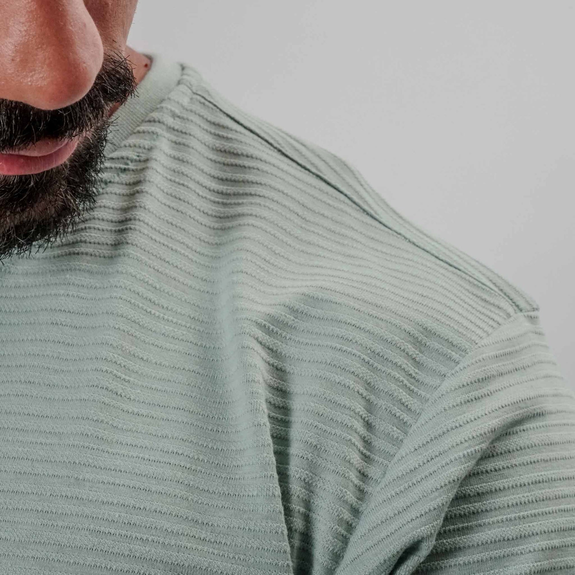 Camisa Casual com Gola Gota