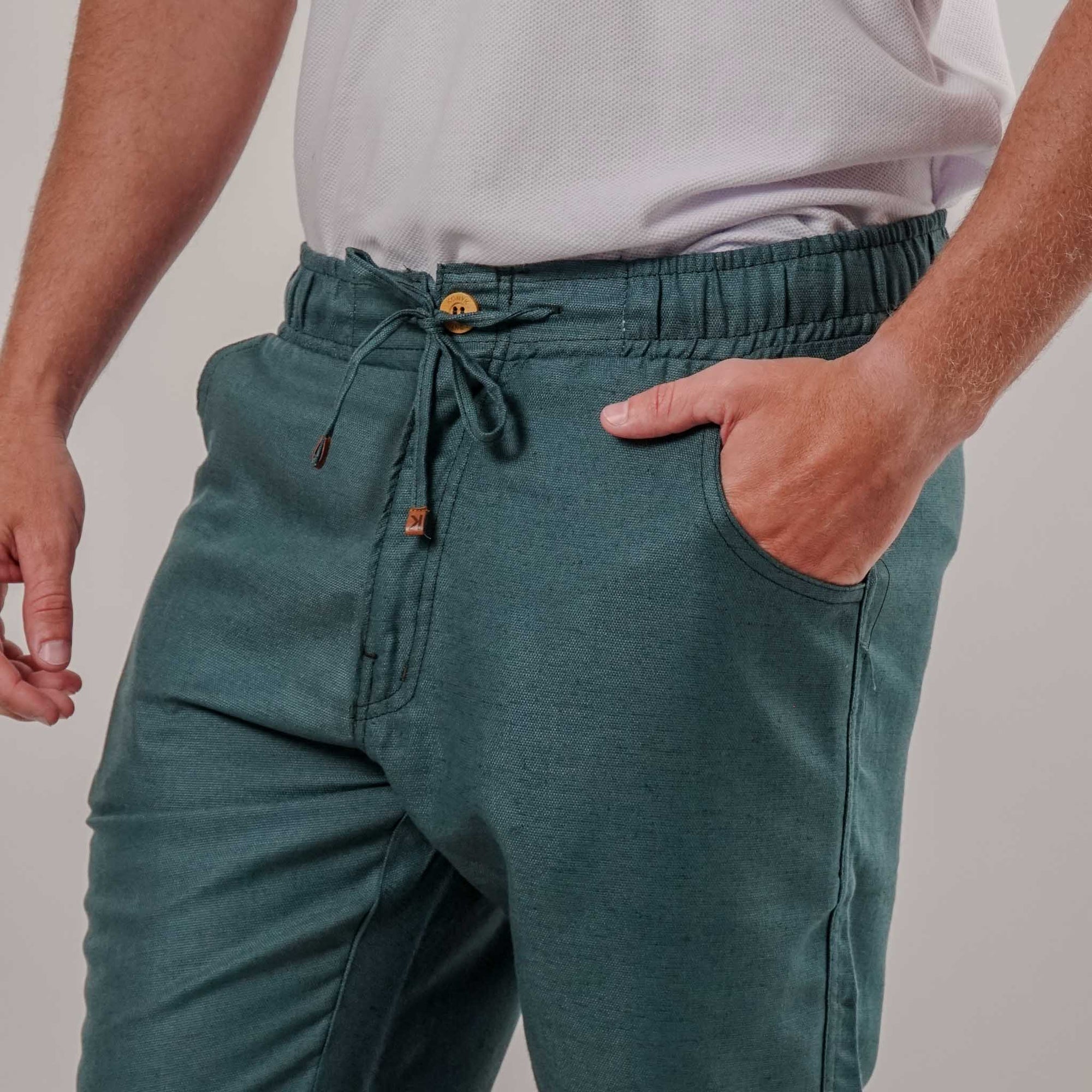 Bermuda Masculina em Linho com Elástico