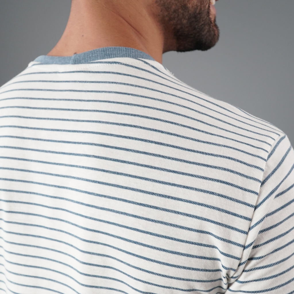 Camisa Casual com Bolso Listras