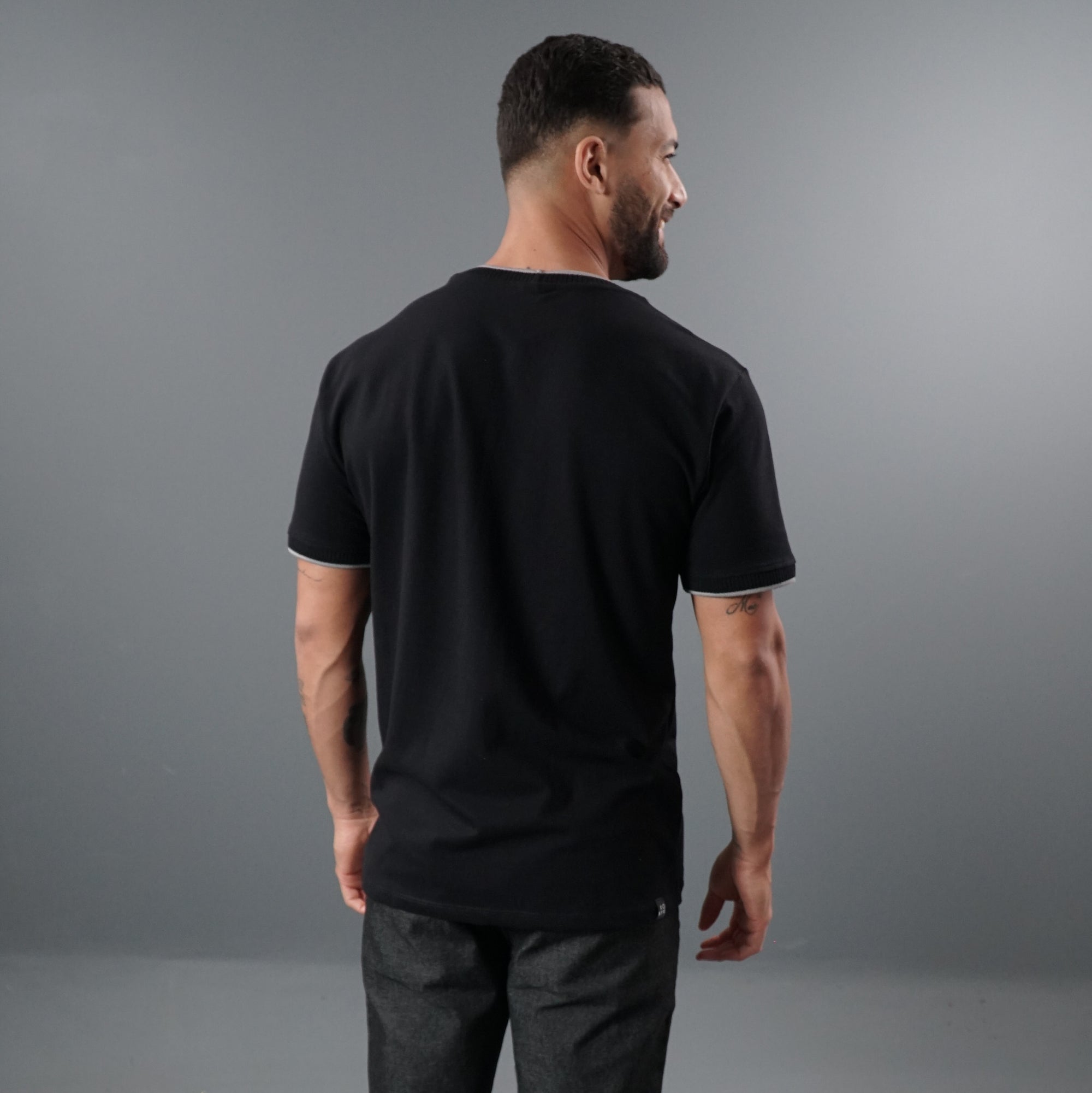Camisa Casual com Gola e Punho Trabalhado