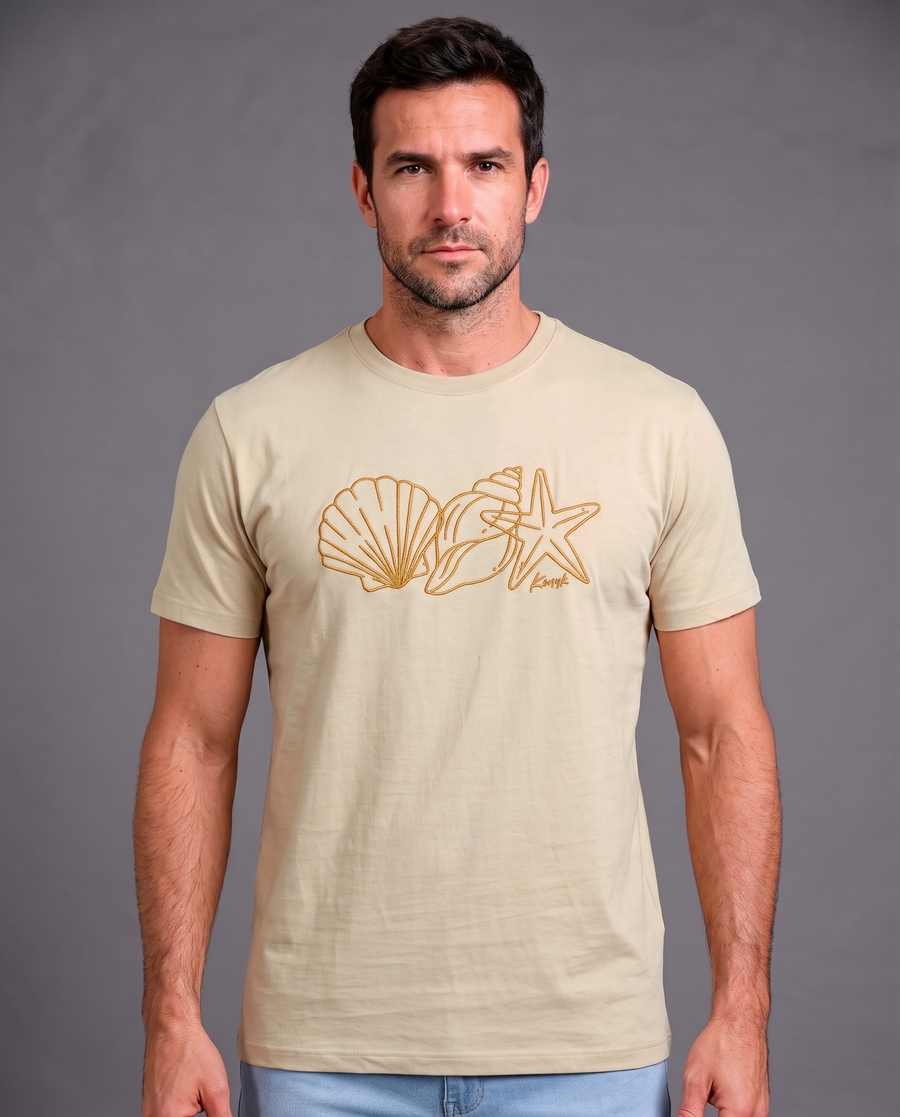 Camiseta Bordado Conchas