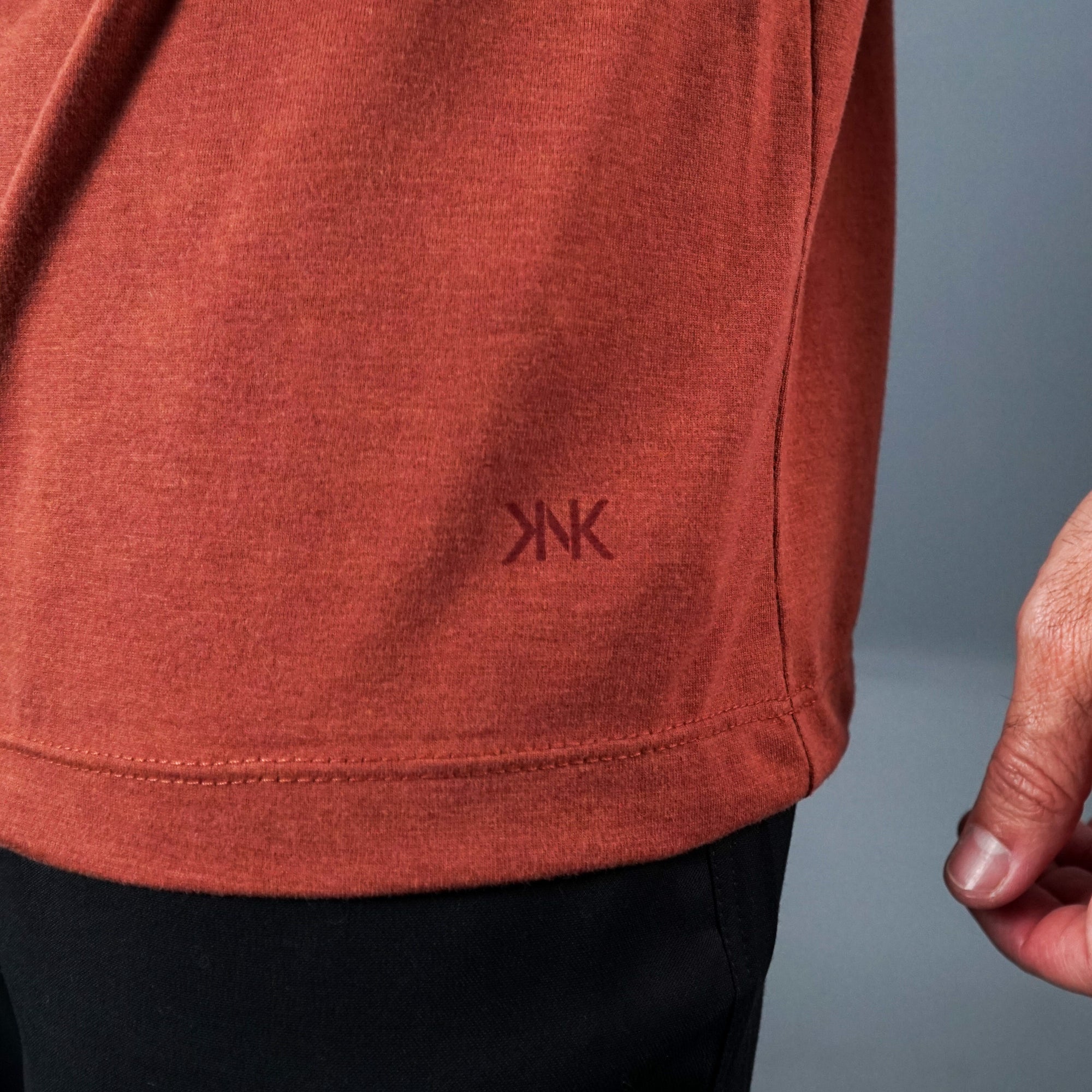 Camiseta Masculina Casual com 2 Botões KNK