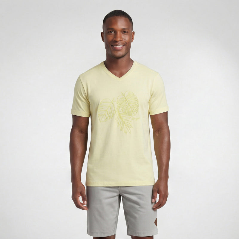 Camiseta Gola V Folhas Bordado