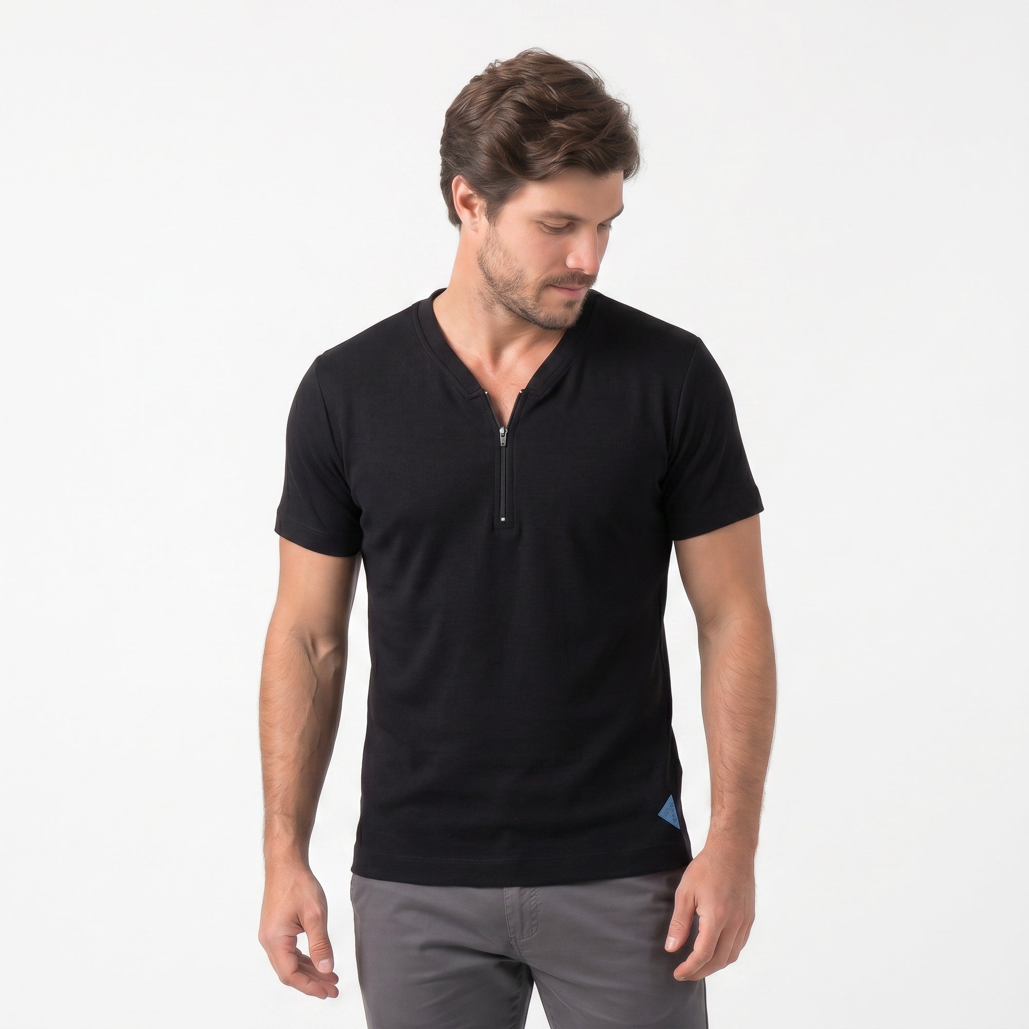 Camiseta Gola Esportiva com Zíper