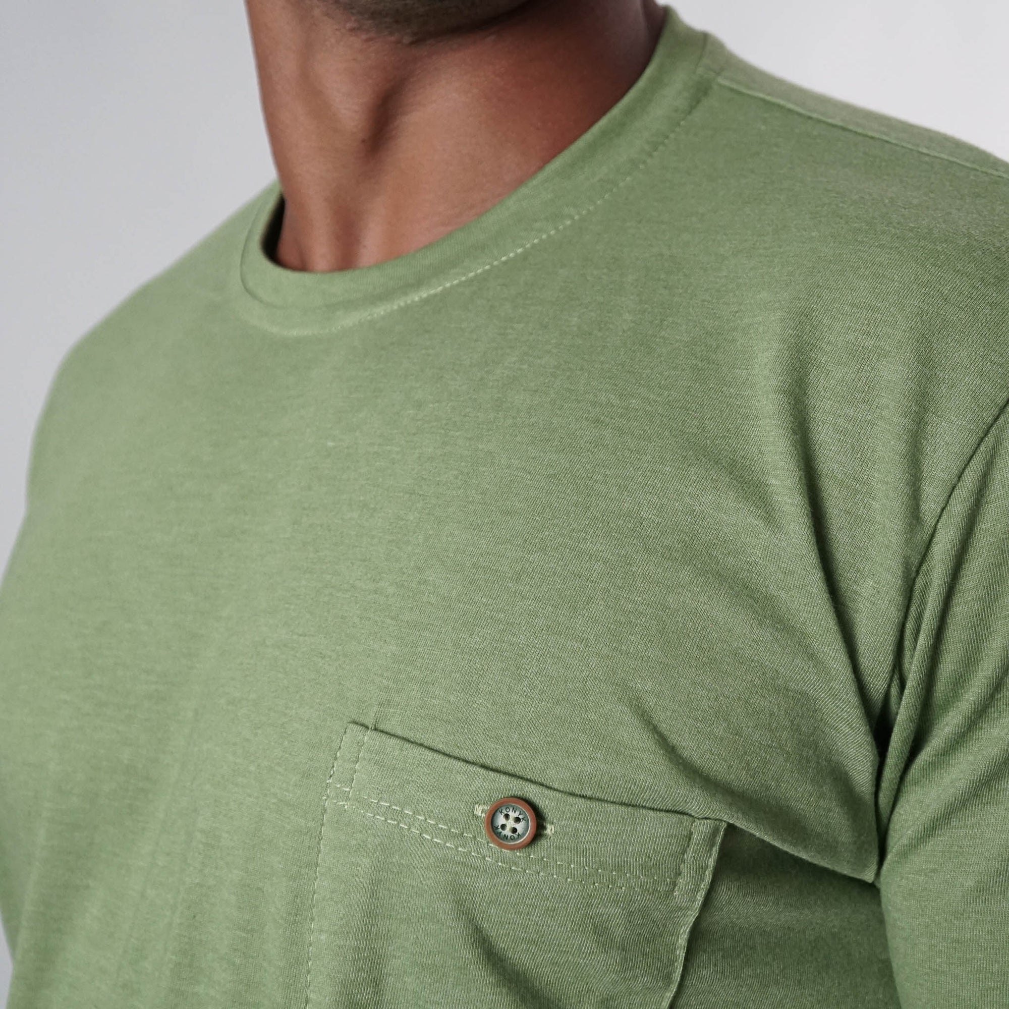 Camisa com Bolso Casual