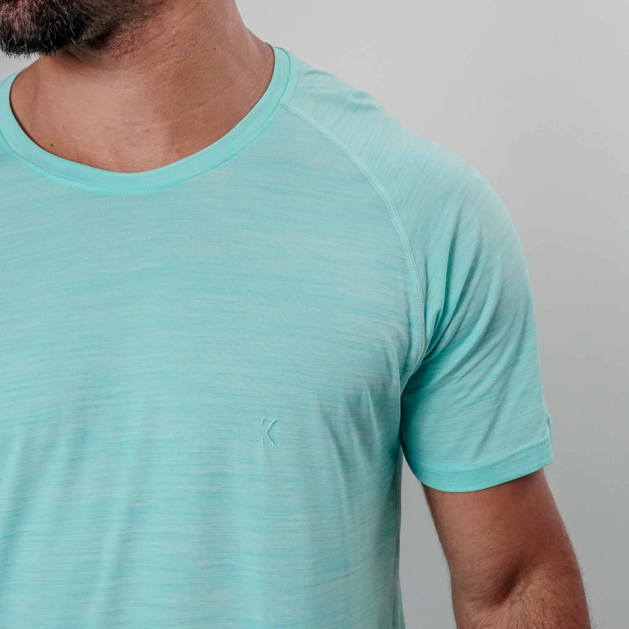 Camisa Masculina Tecnológica