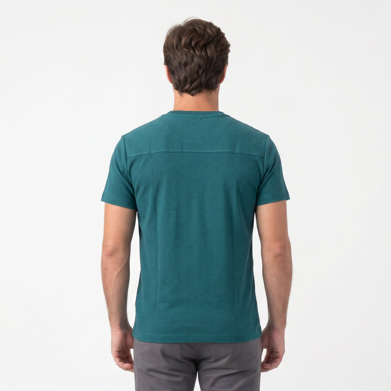 Camiseta Texturizada com Gola V Transpassada
