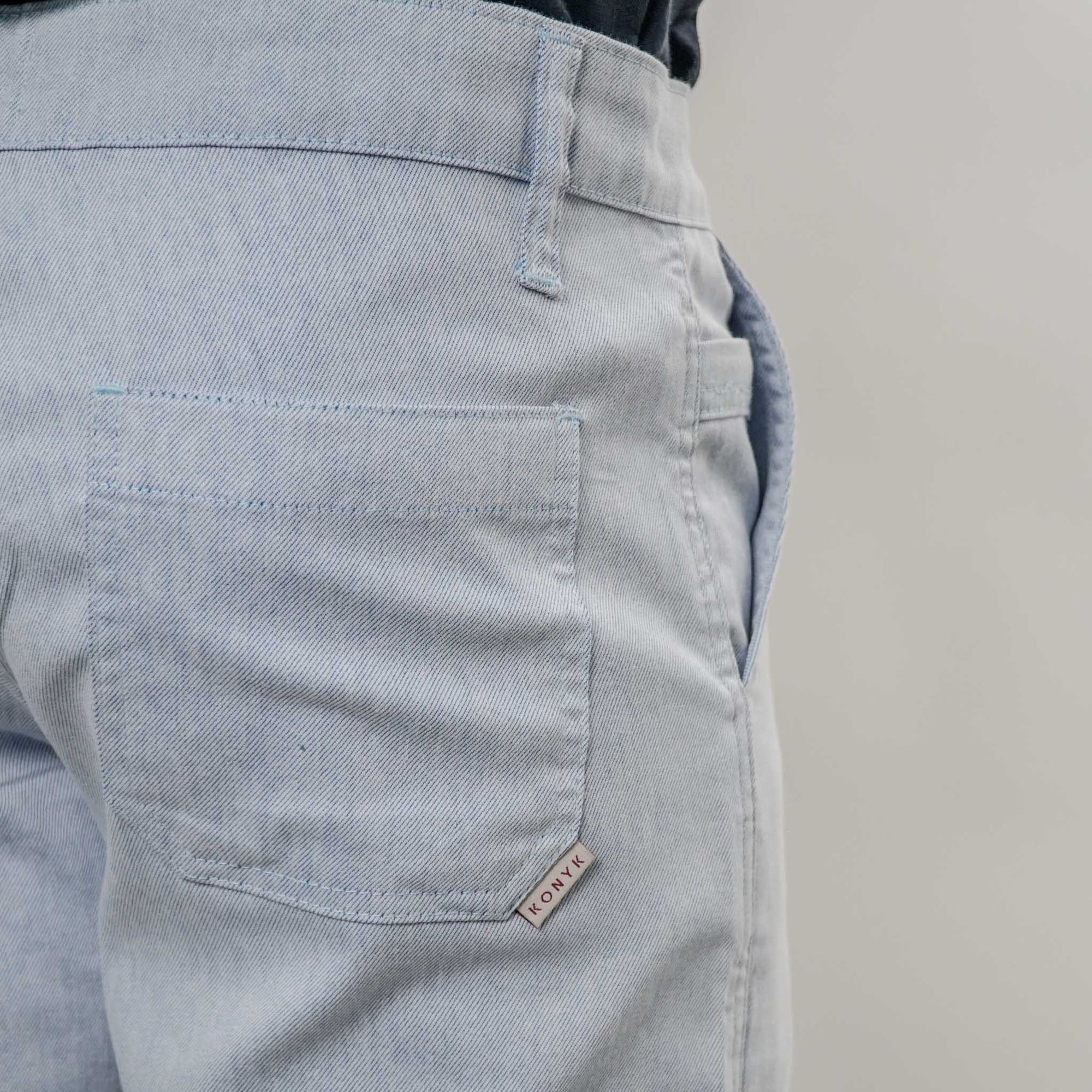 Bermuda Casual Cos