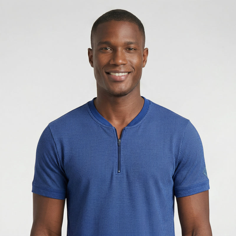 Camiseta Masculina Texturizada com Zíper