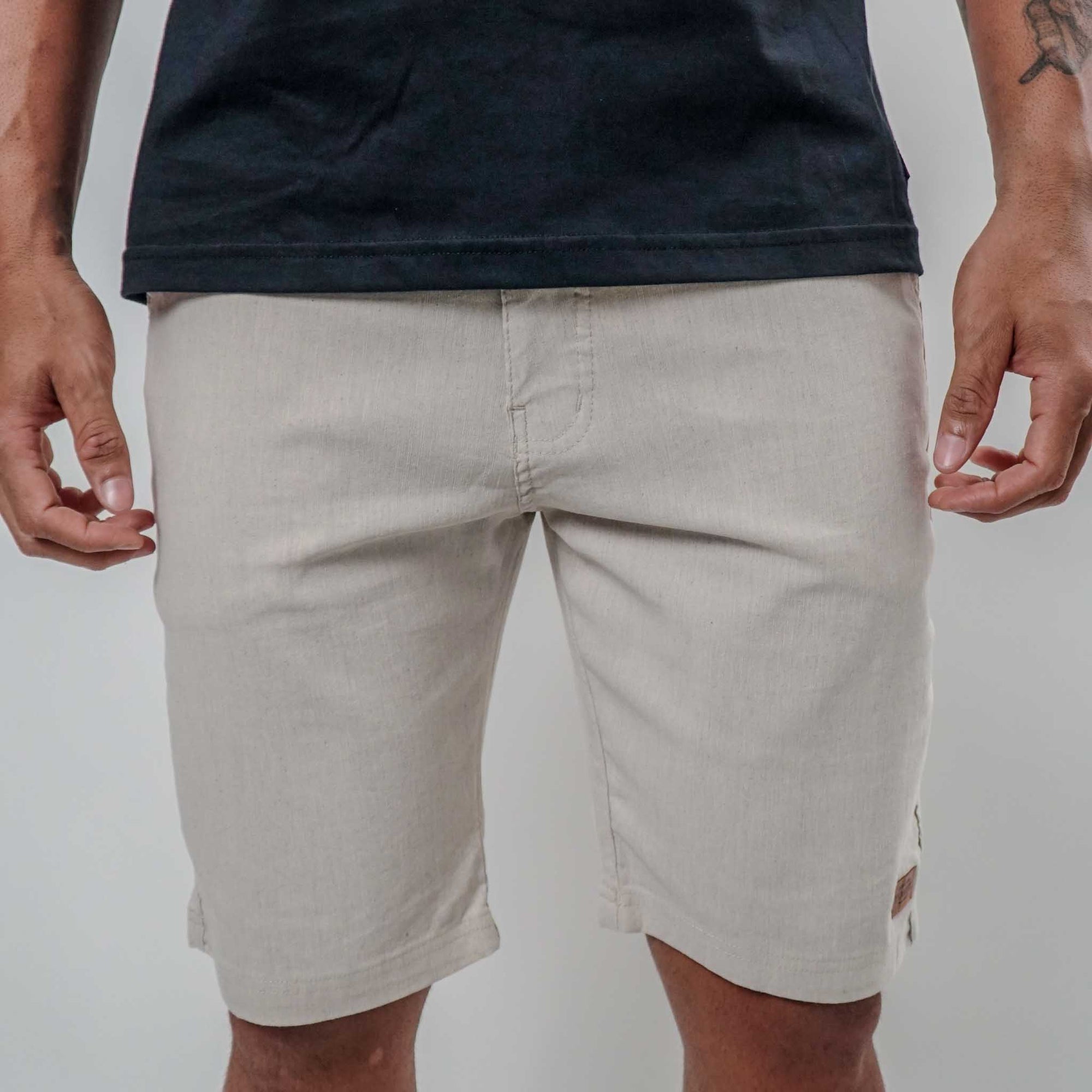 Bermuda Casual com Bolso Chapado