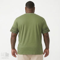 Camiseta Casual com Recorte e Lapela - My Size