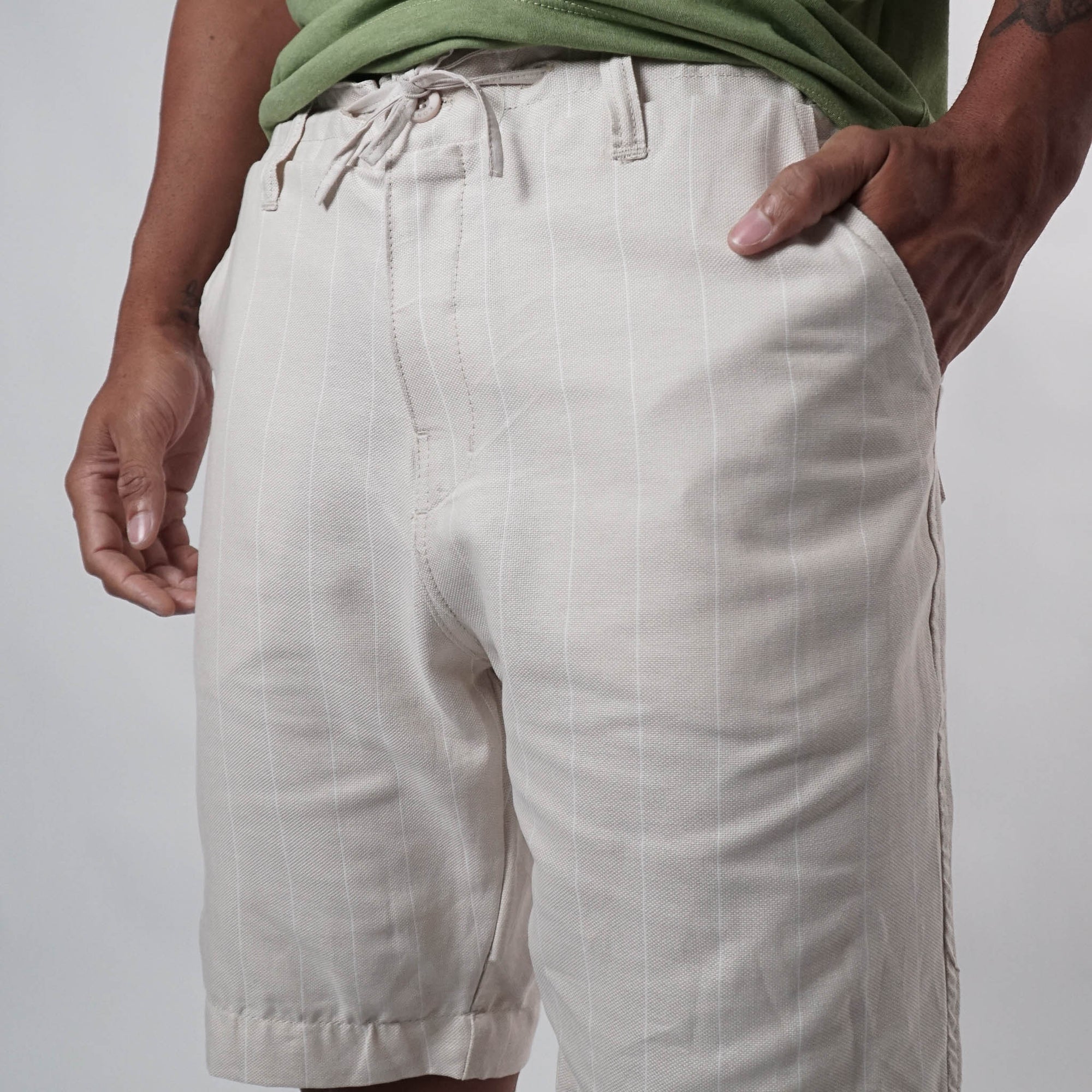 Bermuda Meio Elástico Casual