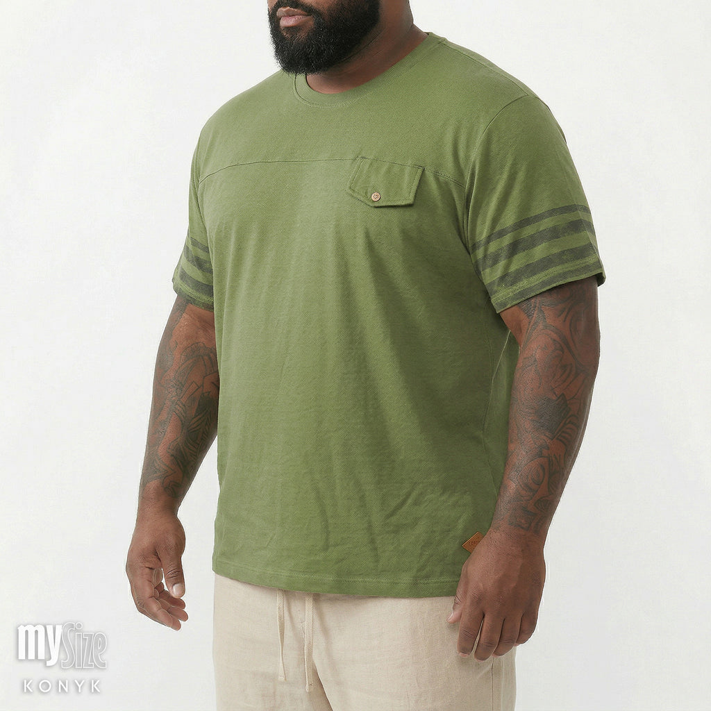 Camiseta Casual com Recorte e Lapela - My Size