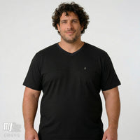 Camiseta Casual com Recorte e Bolso - My Size