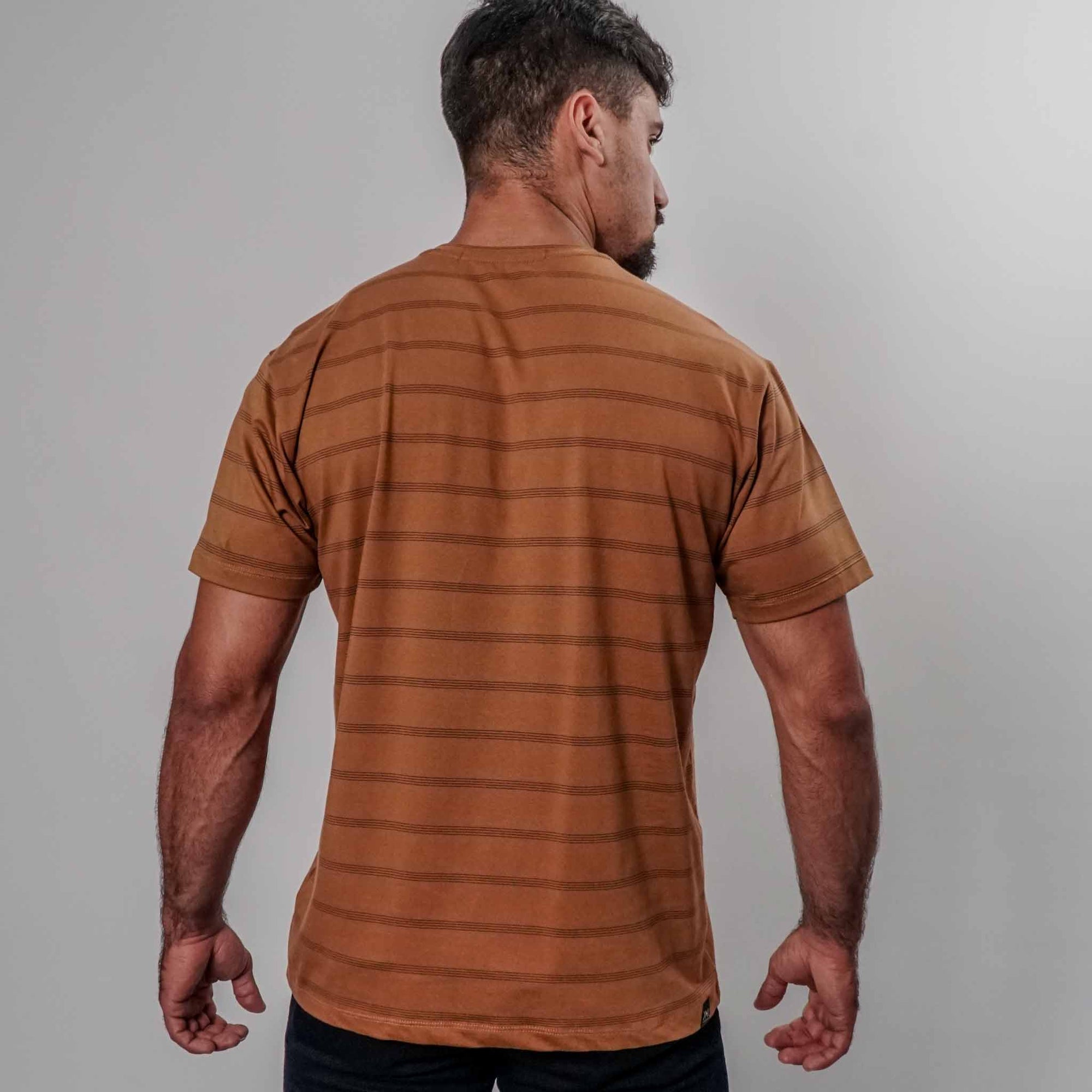 Camiseta com Listras KNK