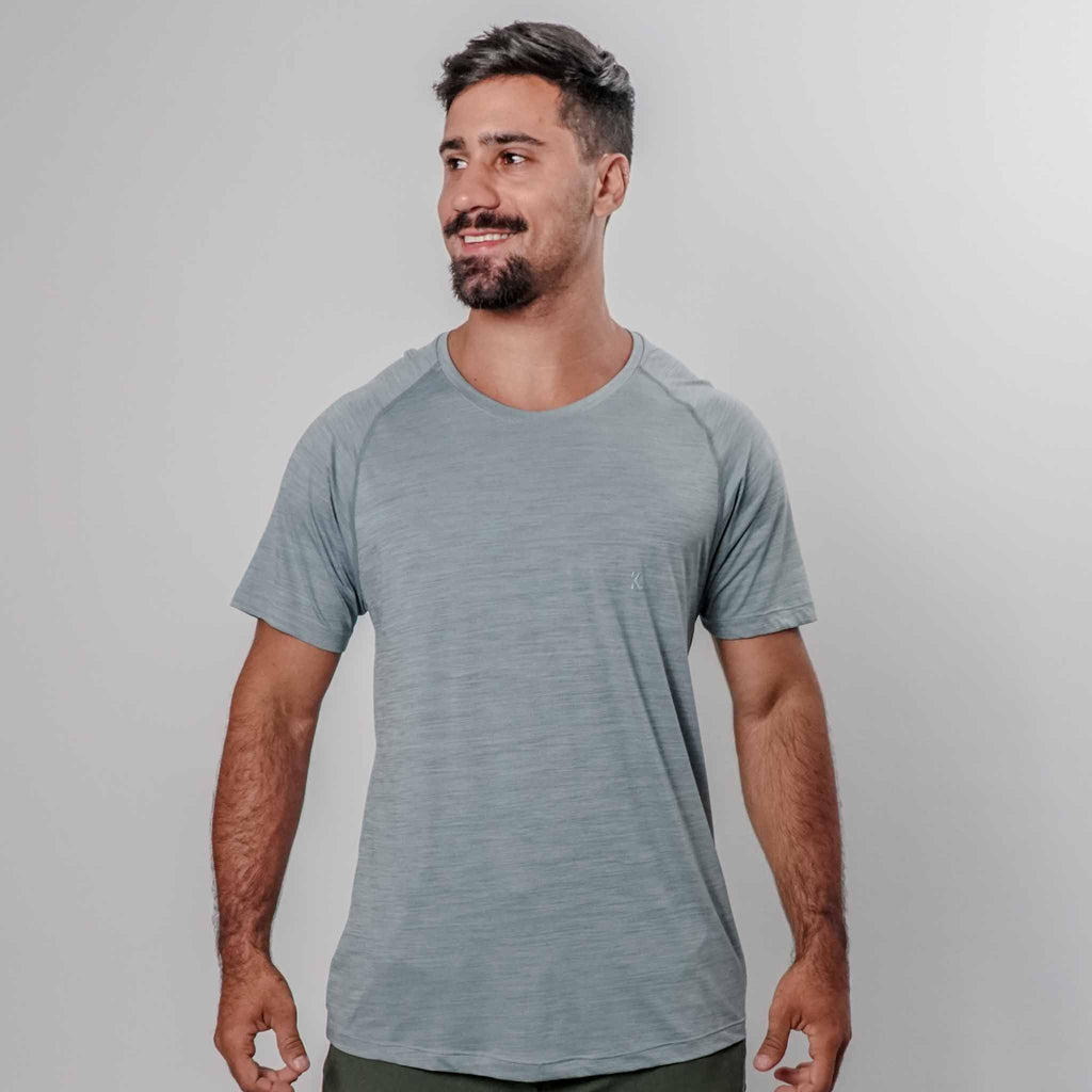 Camisa Masculina Tecnológica