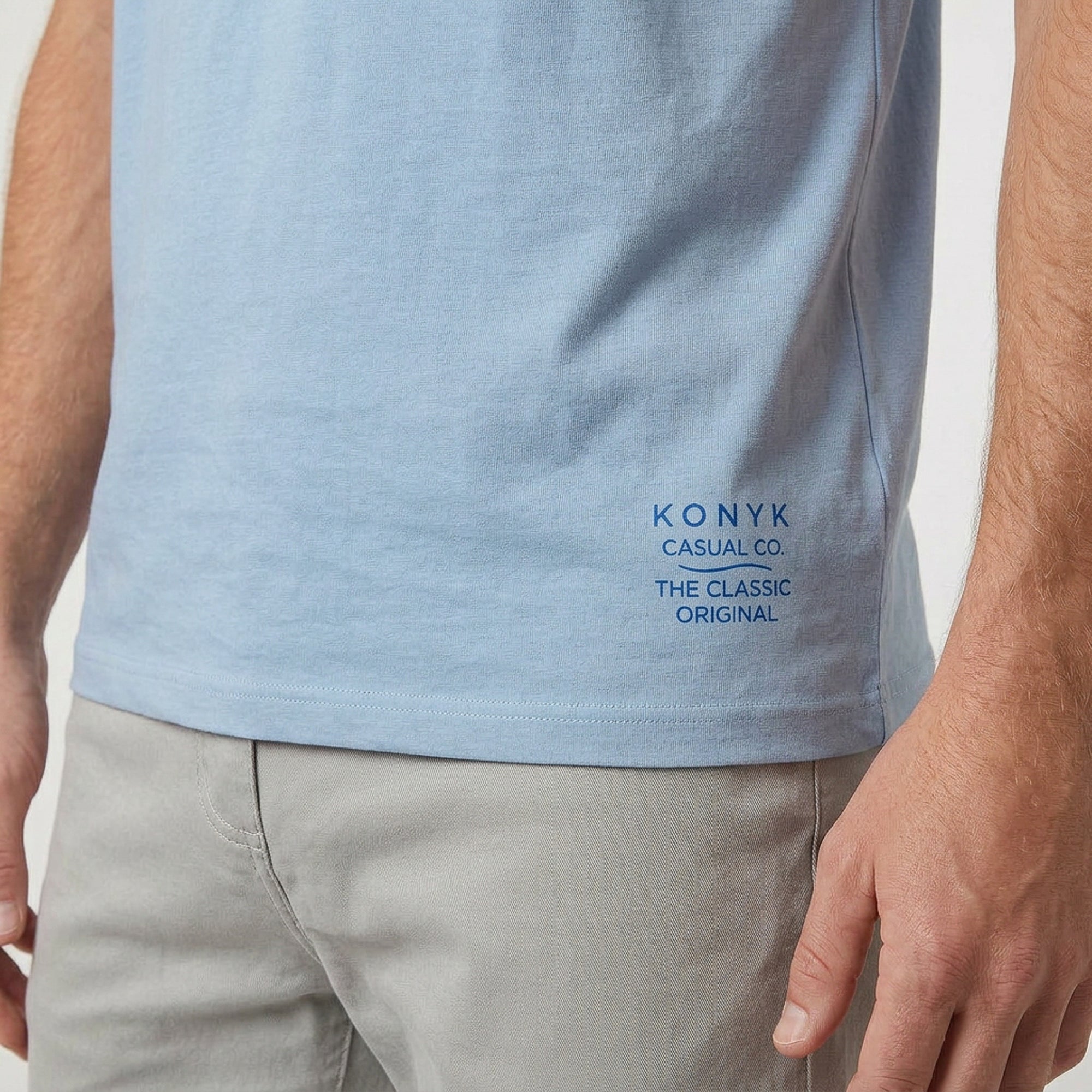 Camisa Casual com Gola V