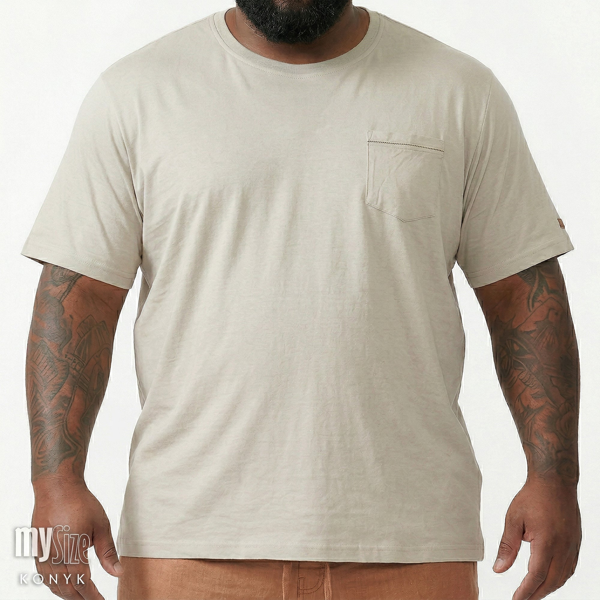 Camiseta com Gola Transpassada e Bolso - My Size