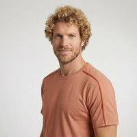 Camiseta Casual com Recortes nos Ombros