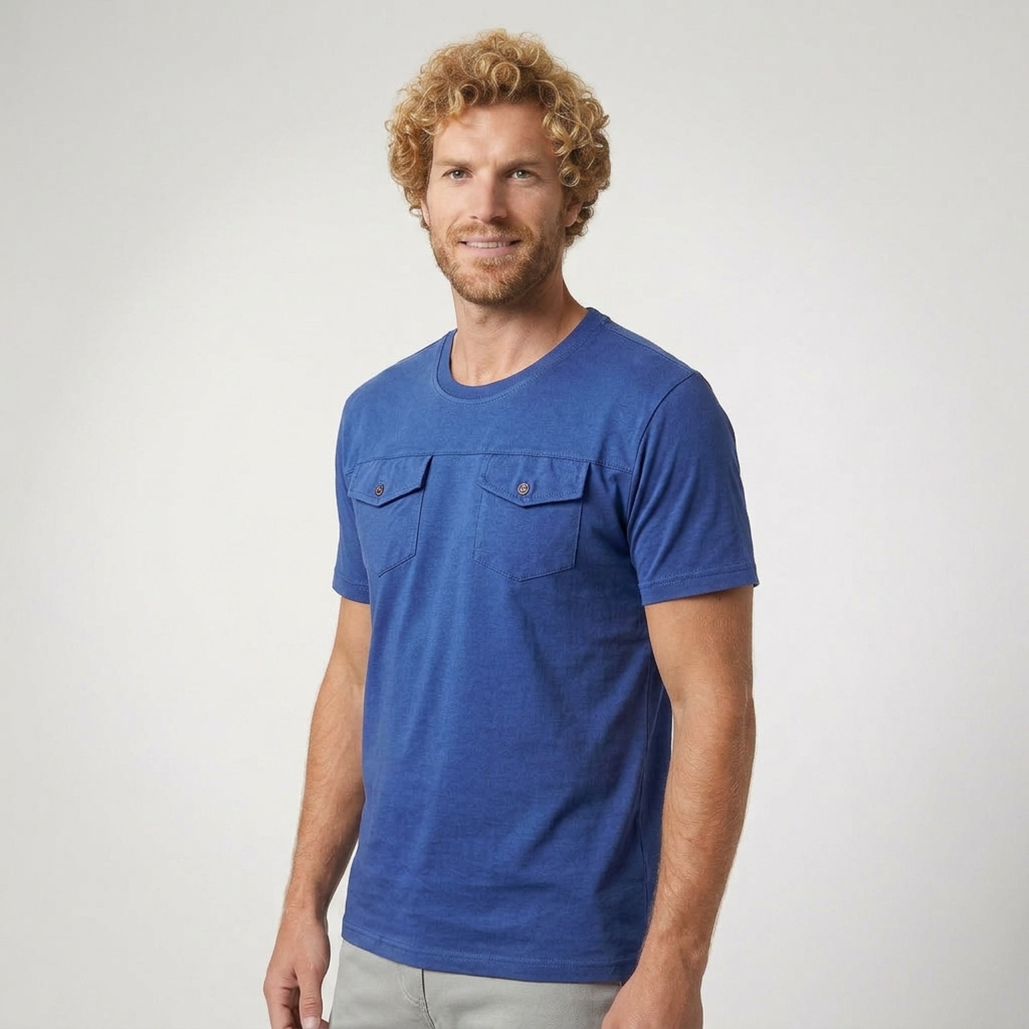 Camiseta Masculina com Bolsos