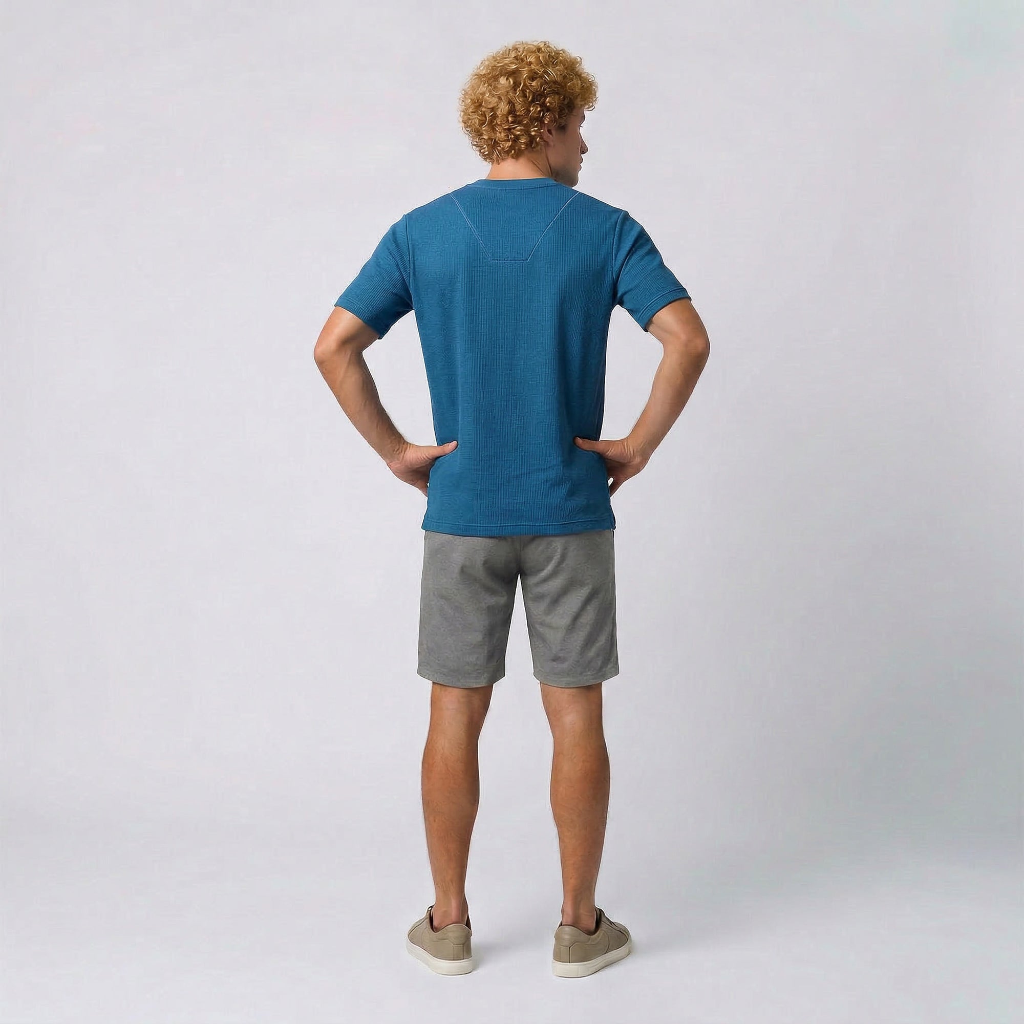 Bata Masculina com 6 Ilhós